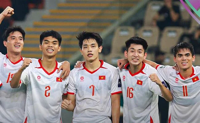 Thưởng nạp lại hàng ngày tại 99vz